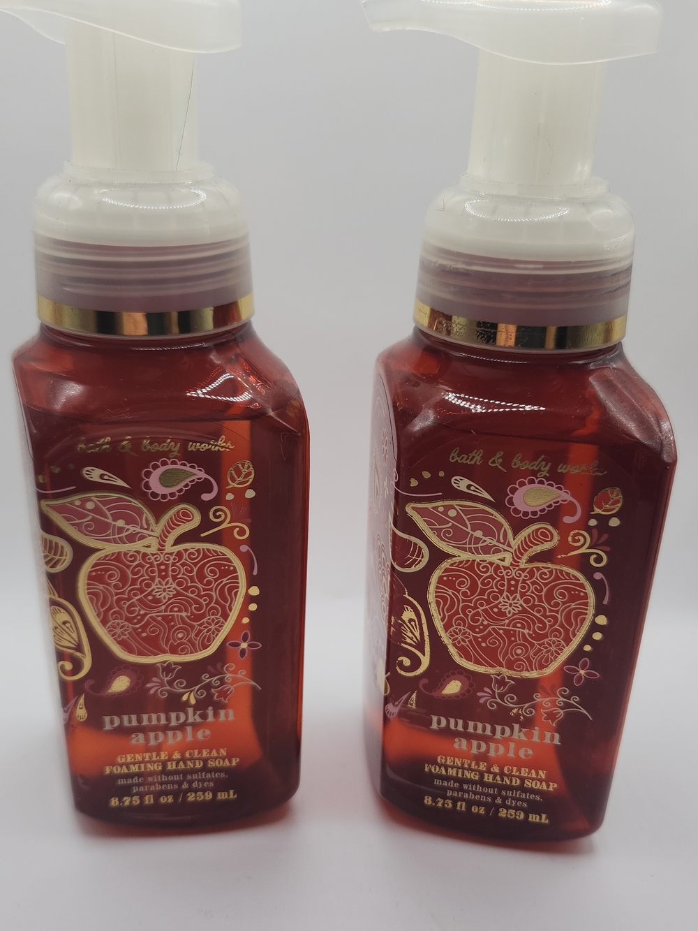 Bath & Body Works Pumpkin Apple Foaming Hand Soap - Red 2 bottles
